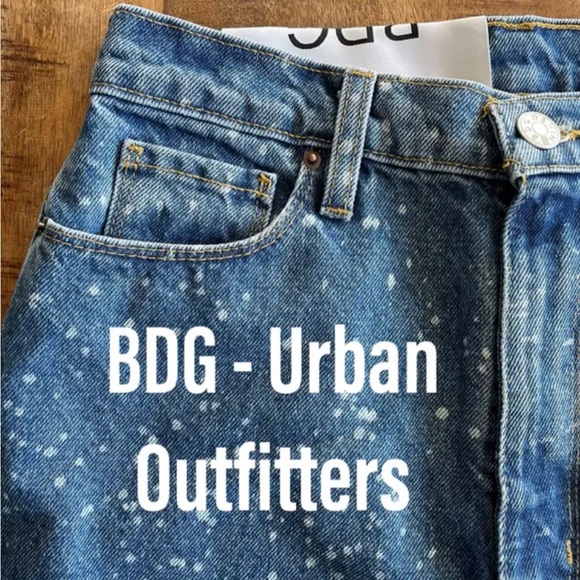 BDG Urban Outfitters Vintage Mom Jeans - Picture 2 of 5